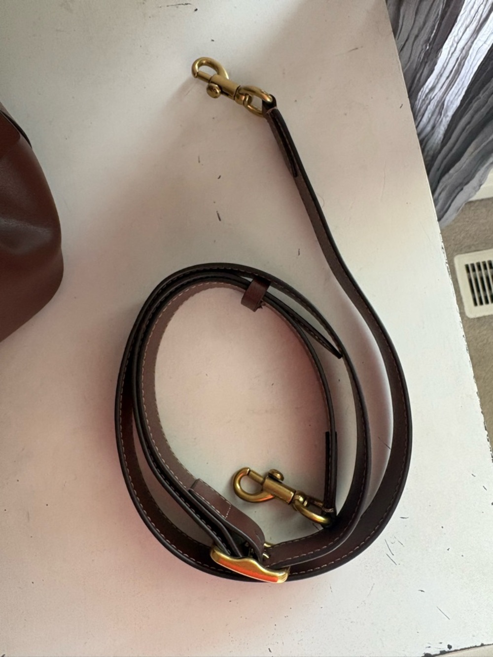 Dark Brown Coach Empire Carryall 26 - Picture 11 of 12